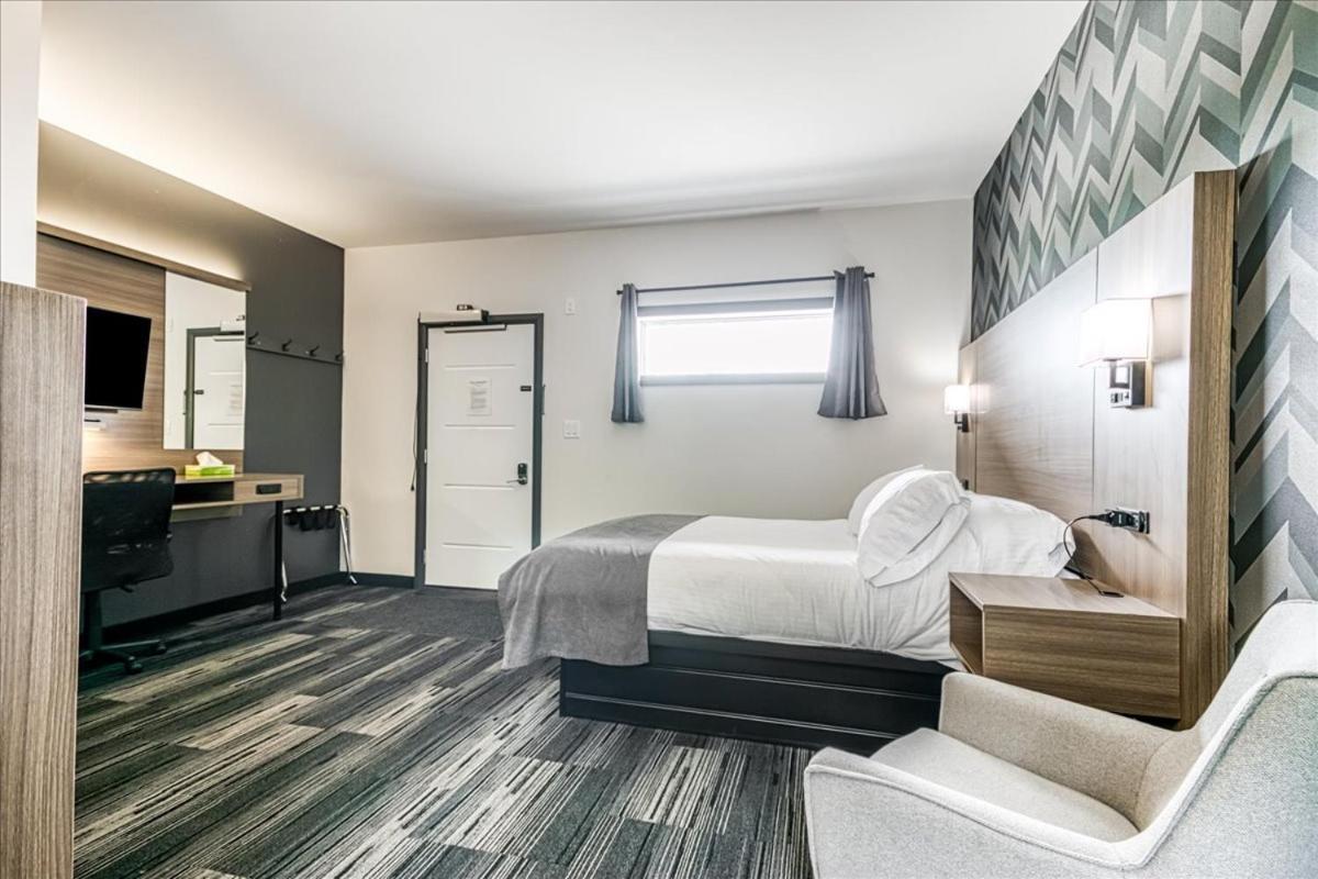 Manitoulin Motel Little Current المظهر الخارجي الصورة